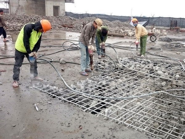 Cần thận trọng khi thay đổi phương án phá dỡ công trình 8B Lê Trực 1 20160708084305-27ac