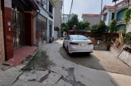 CẠNH TRÔI BÁN ĐẤT TẶNG NHÀ CẤP 4 DT 43M Ô TÔ ĐỖ CỬA 5 1f5fb0761608c056991967